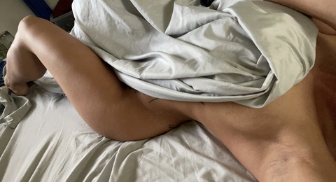 OnlyFansヘッダー画像yourgirlchey