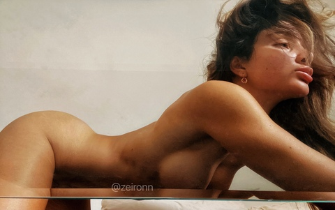 OnlyFans header picture zeironn