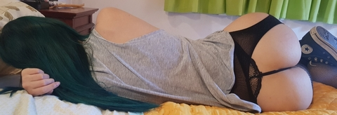 OnlyFans header picture zzwei7